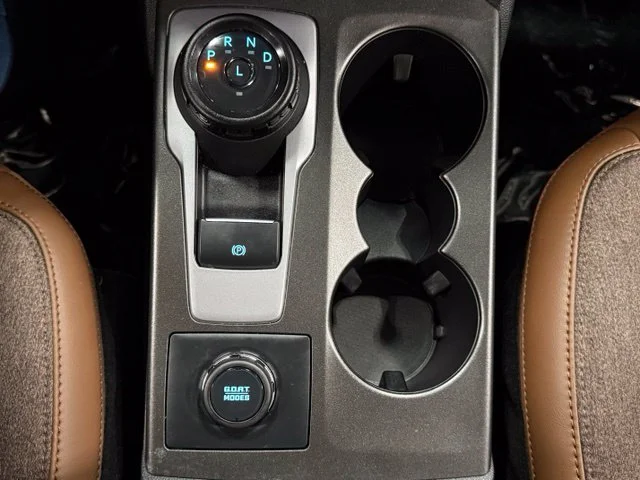 Used 2026 Gray Ford Outer Banks image 27