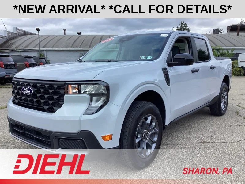 2025 Ford Maverick XLT - Photo 4