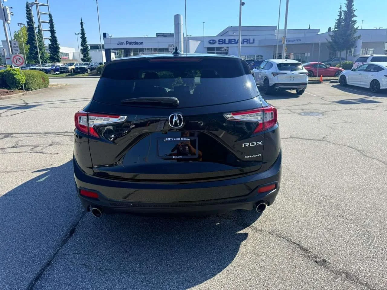 Used 2021 Majestic Black Pearl Acura SH-AWD Elite at Dilawri Certified   Local BC   Cle image 5