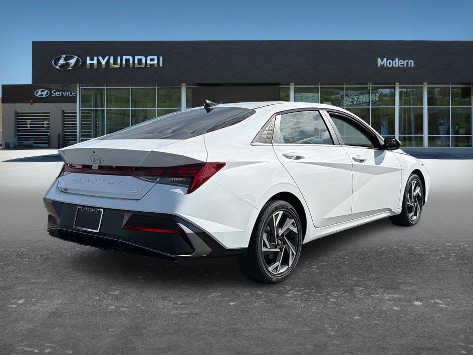 New 2026 Serenity White Hyundai Limited image 18