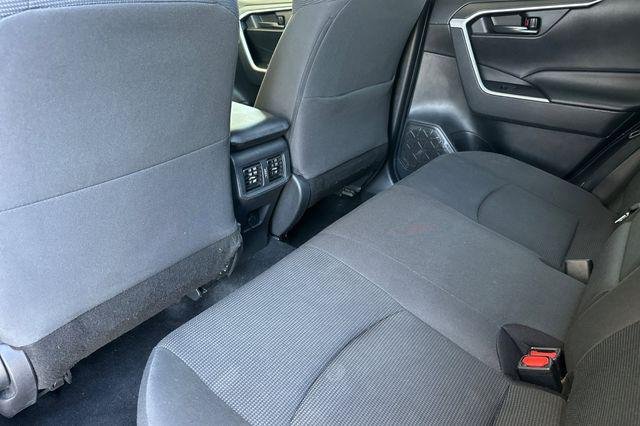 Certified Used 2021 ICE CAP Toyota  image 12