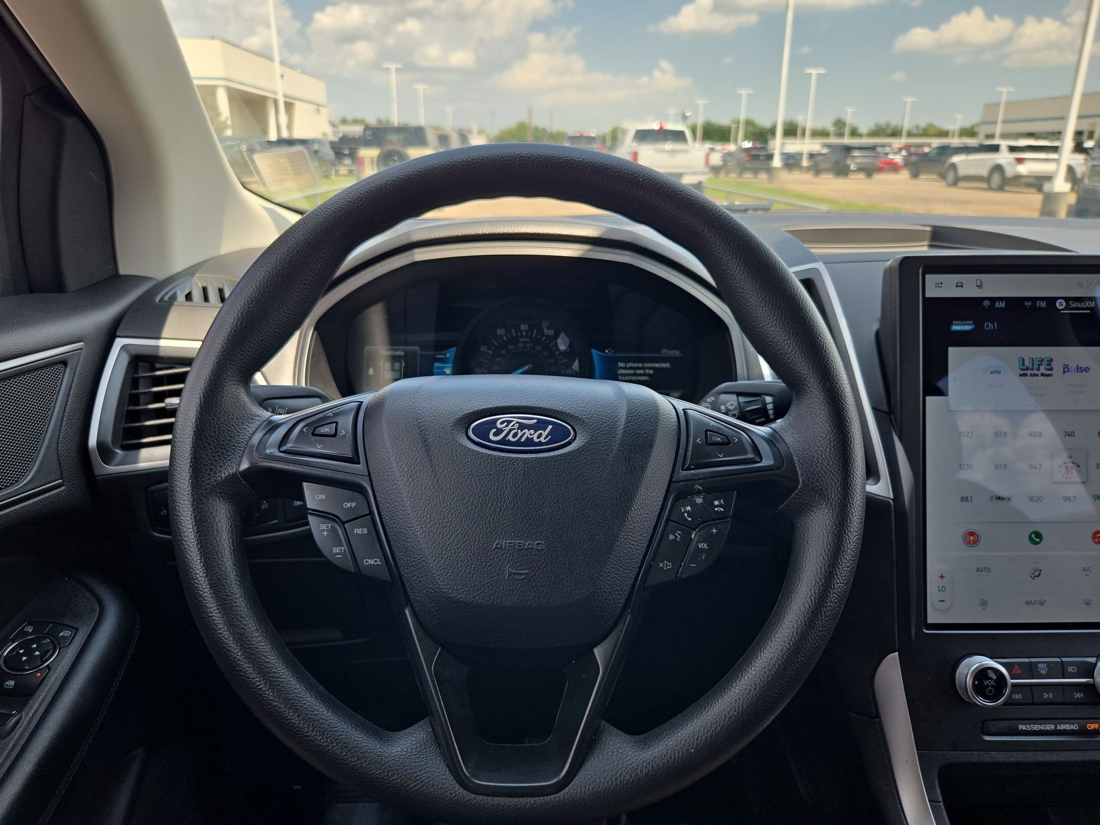 Used 2024 Blue Ford SE image 15