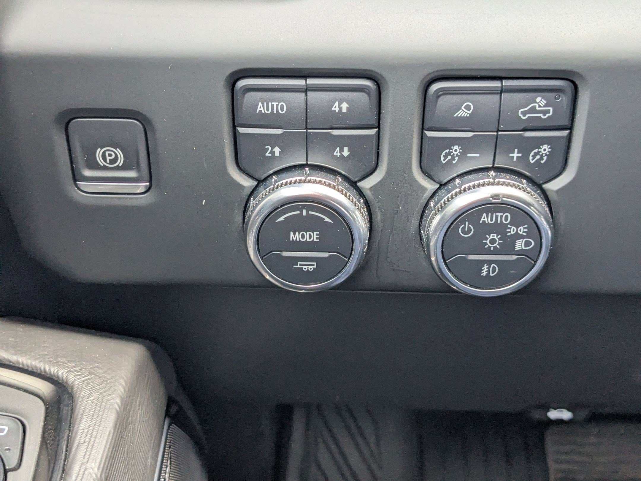 Used 2024 Summit White GMC AT4X image 20