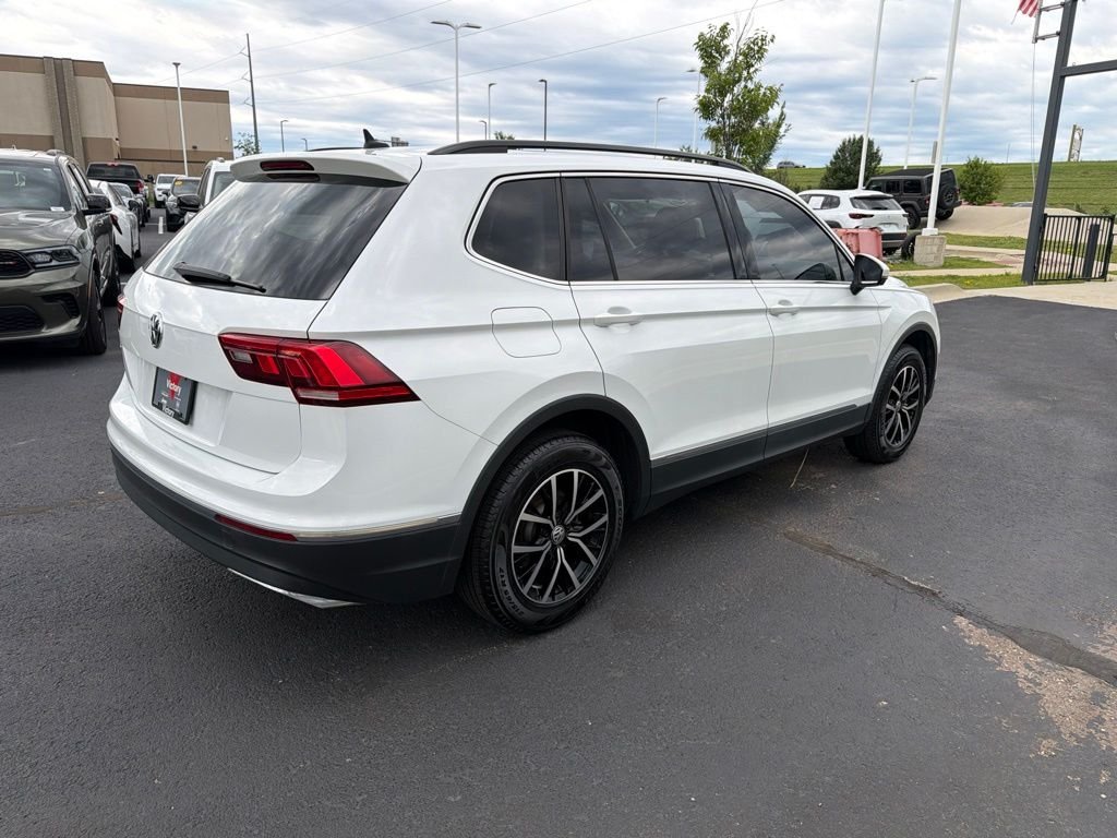 Used 2021 White Volkswagen 2.0T SE image 7
