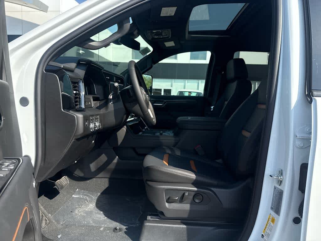 New 2026 Summit White GMC AT4 image 14