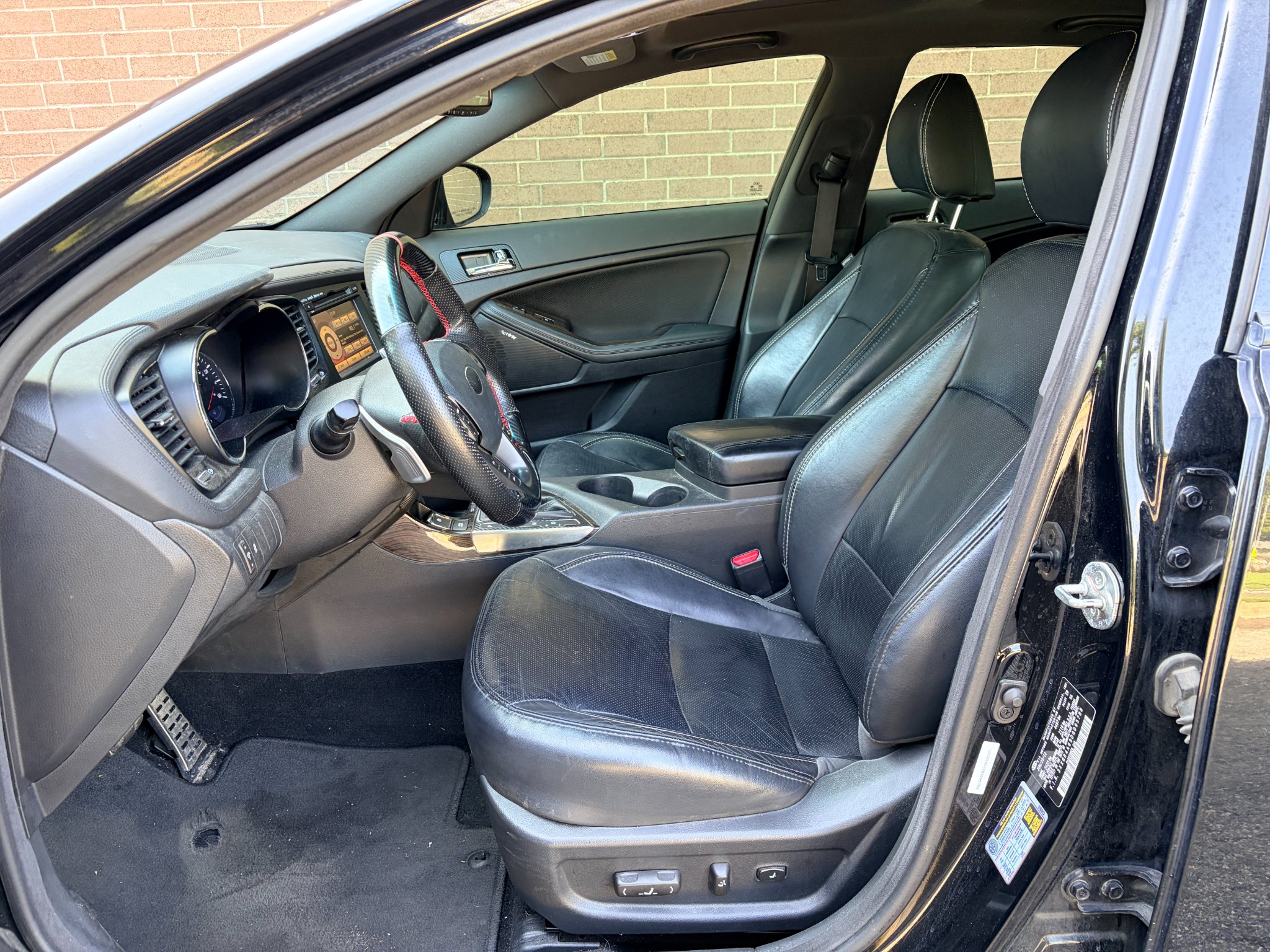 Used 2013 Ebony Black Kia SX w/Limited Pkg image 9