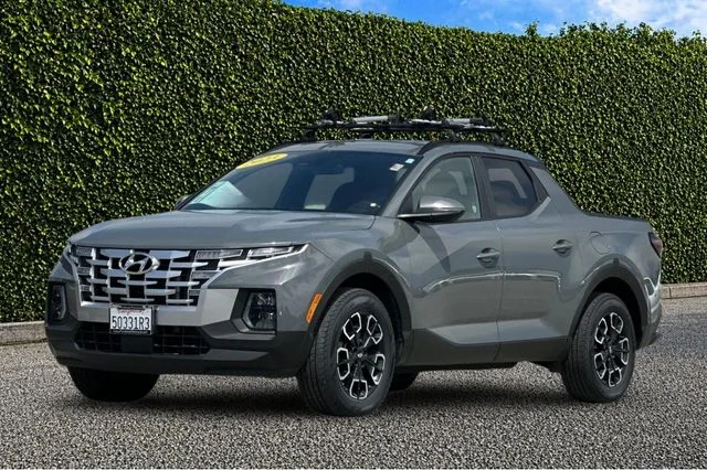 Used 2023 Gray Hyundai SEL Premium image 9