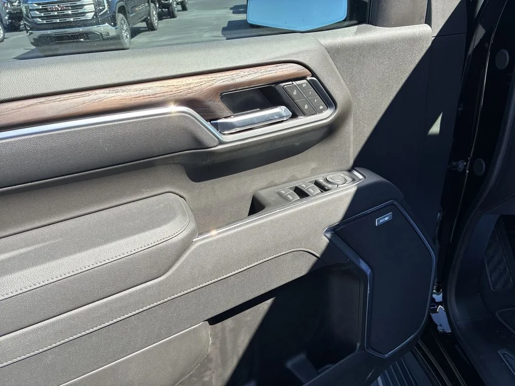 New 2026 Onyx Black GMC SLT image 13