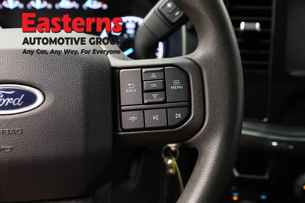 Used 2023 Silver Ford XL image 15