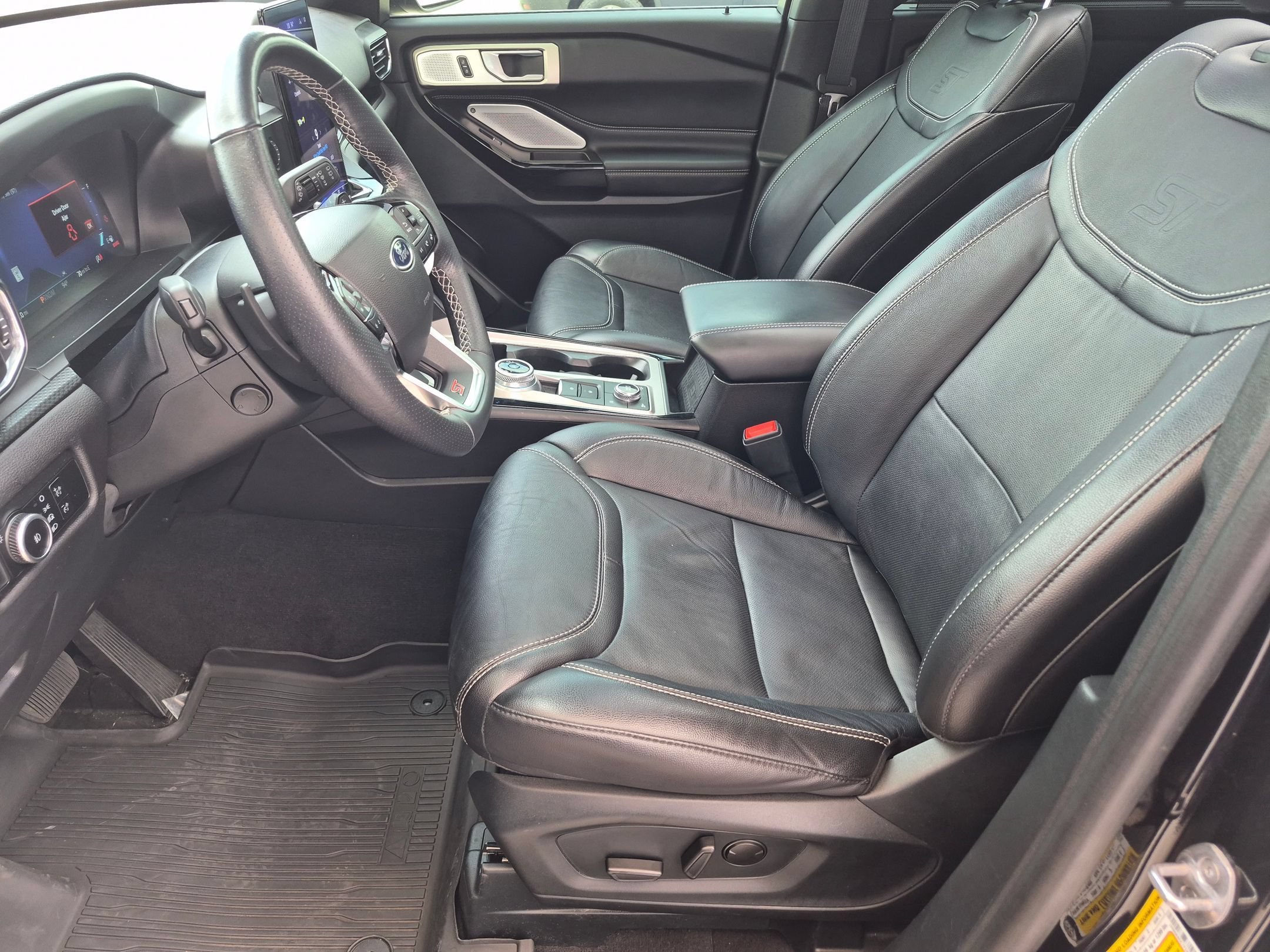 Used 2023 Agate Black Metallic Ford ST 4WD image 11