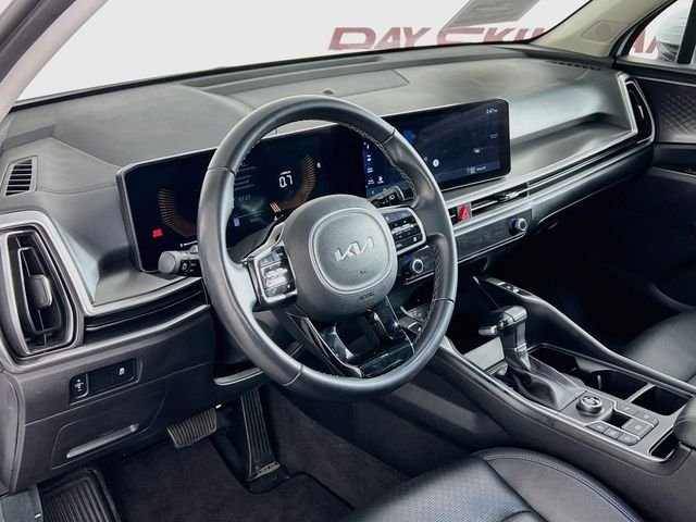 2024 Kia Sorento S - Photo 37