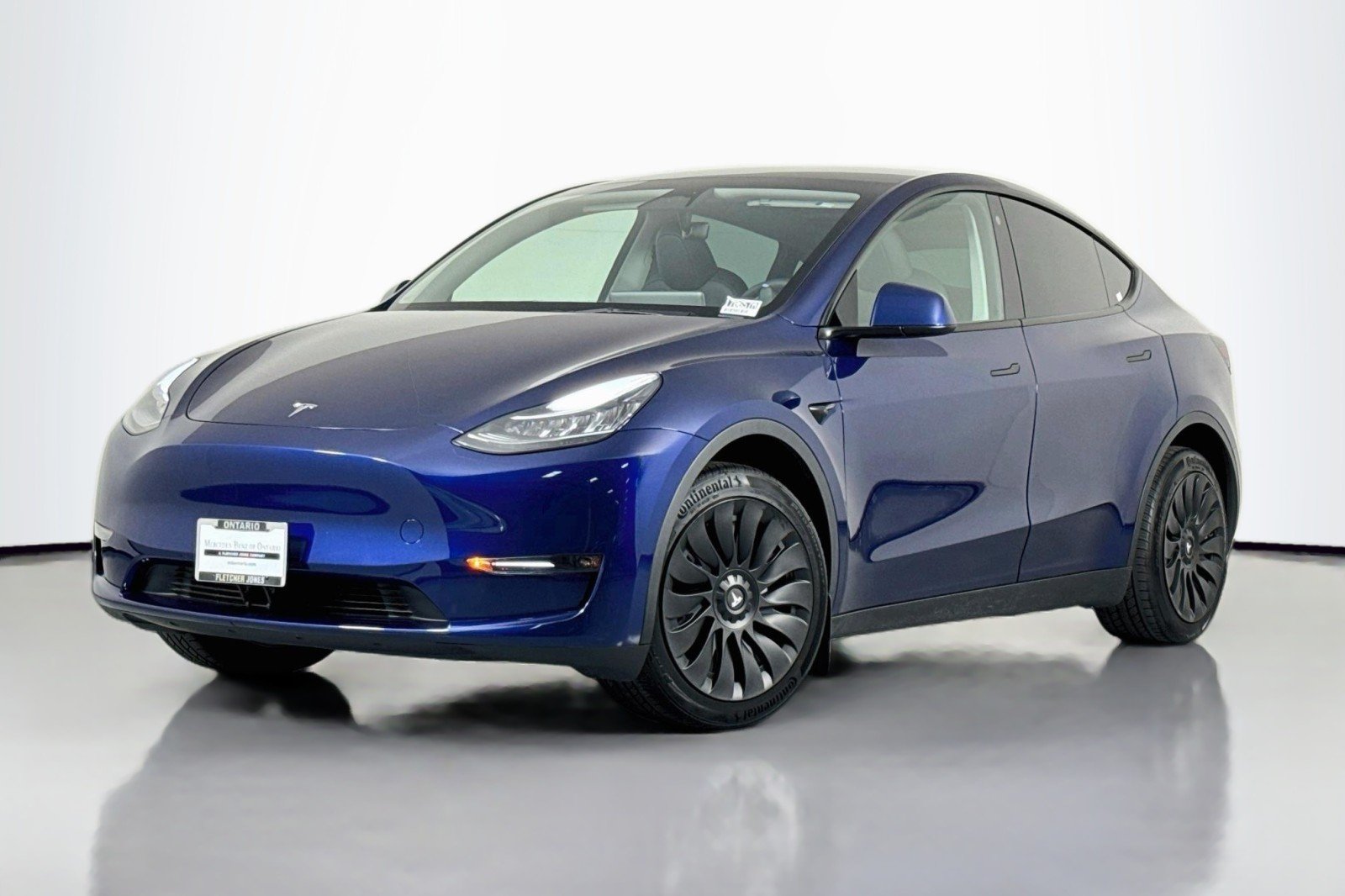2023 Tesla Model Y's photo