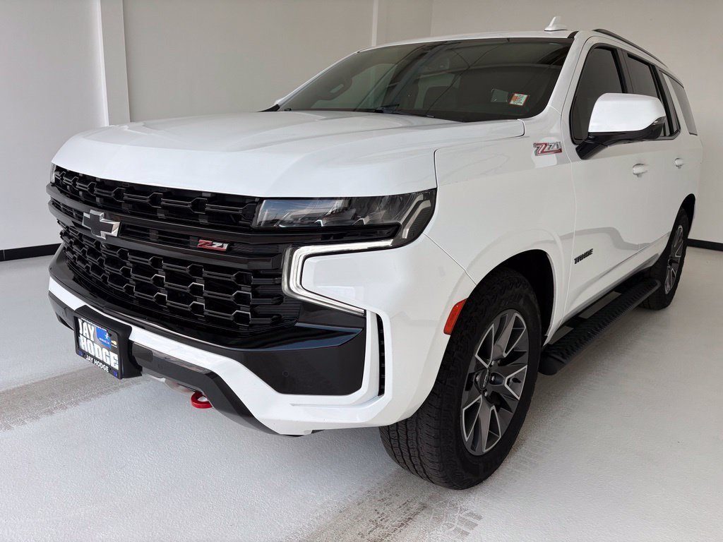 Used 2024 Summit White Chevrolet Z71 image 18