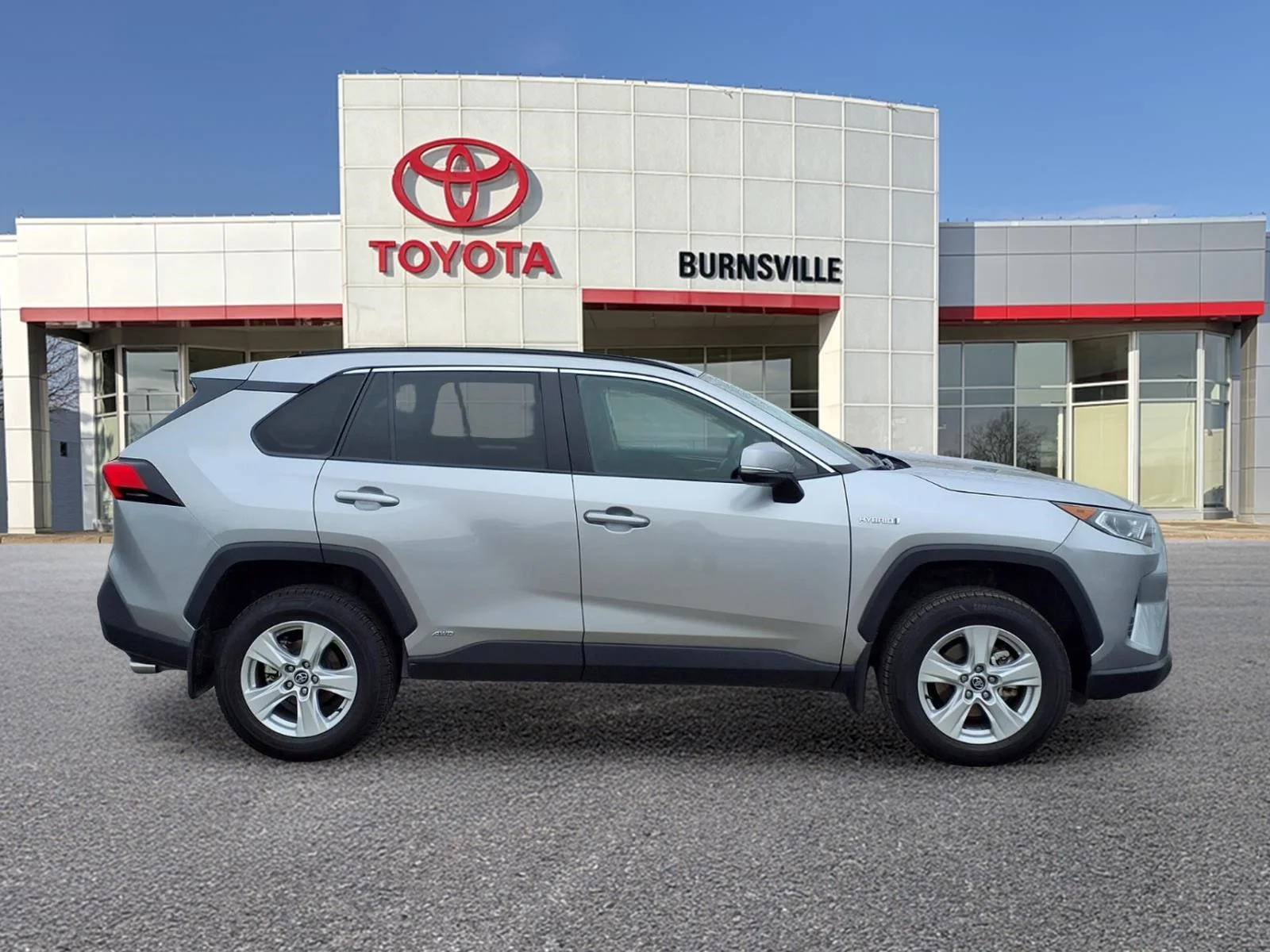 Certified 2020 Toyota RAV4 XLE with VIN 4T3R6RFV0LU004434 for sale in Burnsville, Minnesota