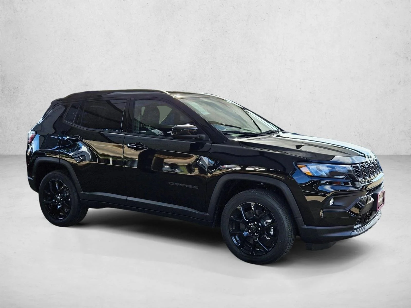 New 2026 Diamond Black Crystal Pearlcoat Jeep Latitude Altitude image 6
