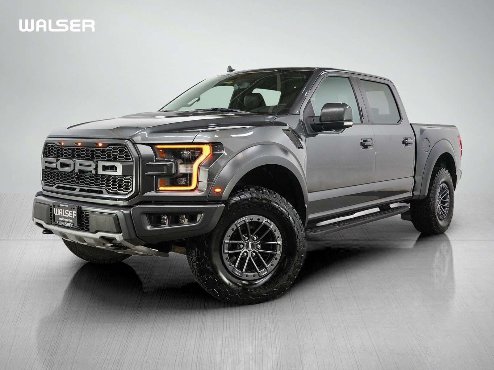Used 2019 Magnetic Ford Raptor image 1
