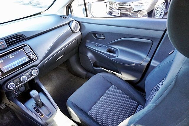 Used 2024 Blue Nissan 1.6 S image 19