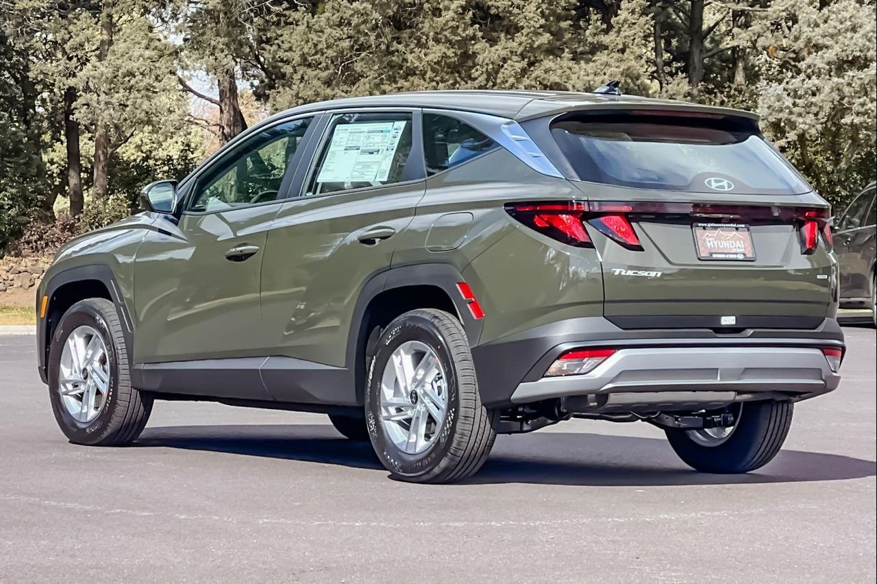 New 2026 Green Hyundai SE AWD image 6