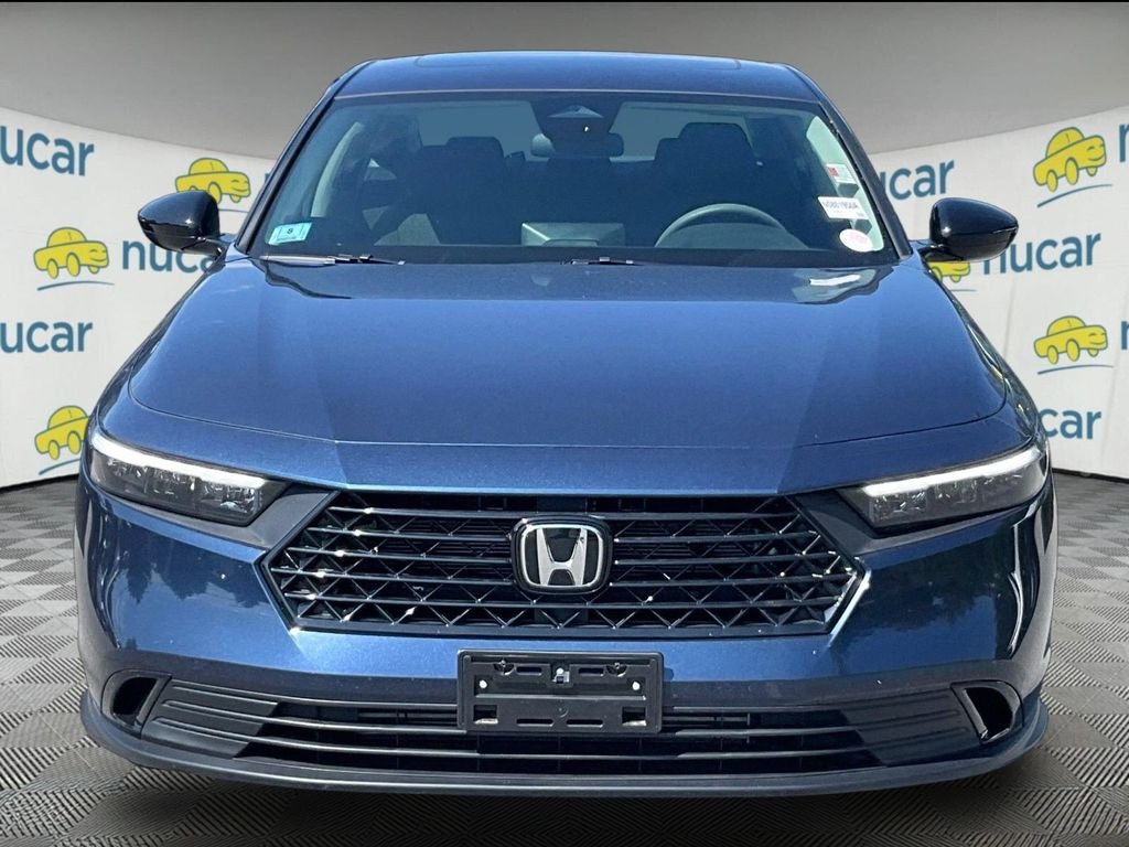 Used 2025 Blue Honda SE image 2