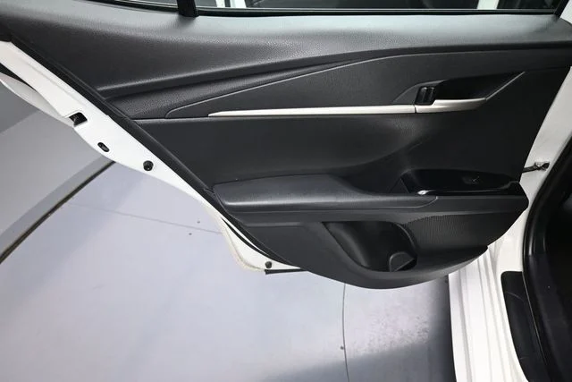 Used 2025  Toyota SE image 10