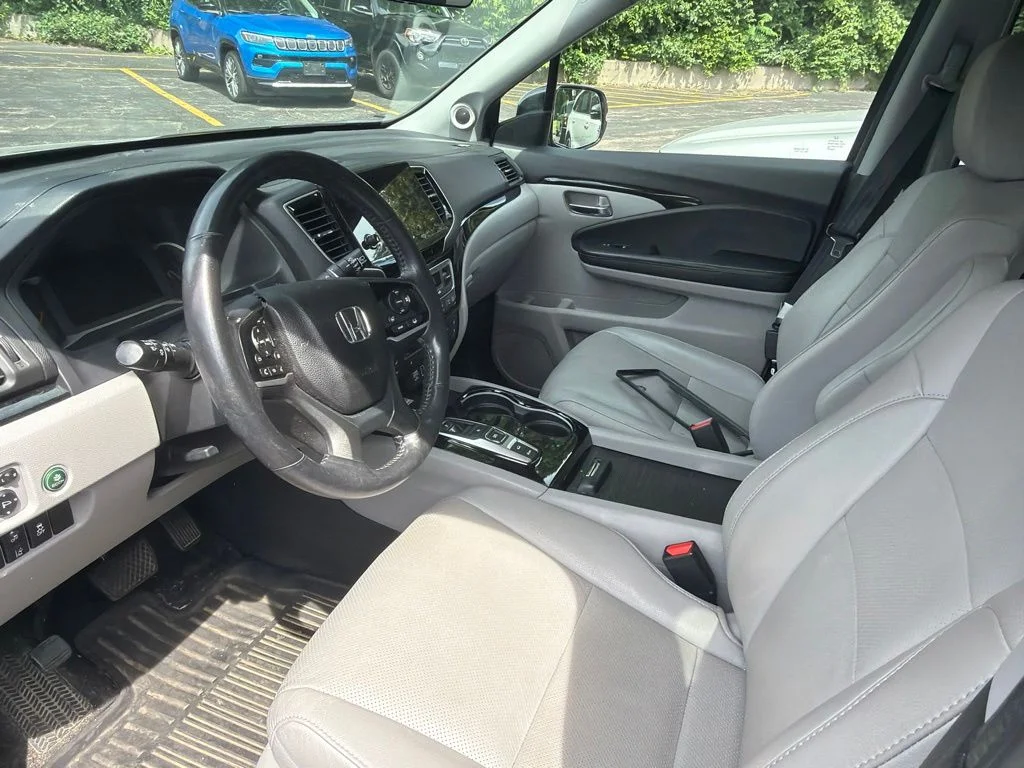 Used 2022  Honda Elite image 8