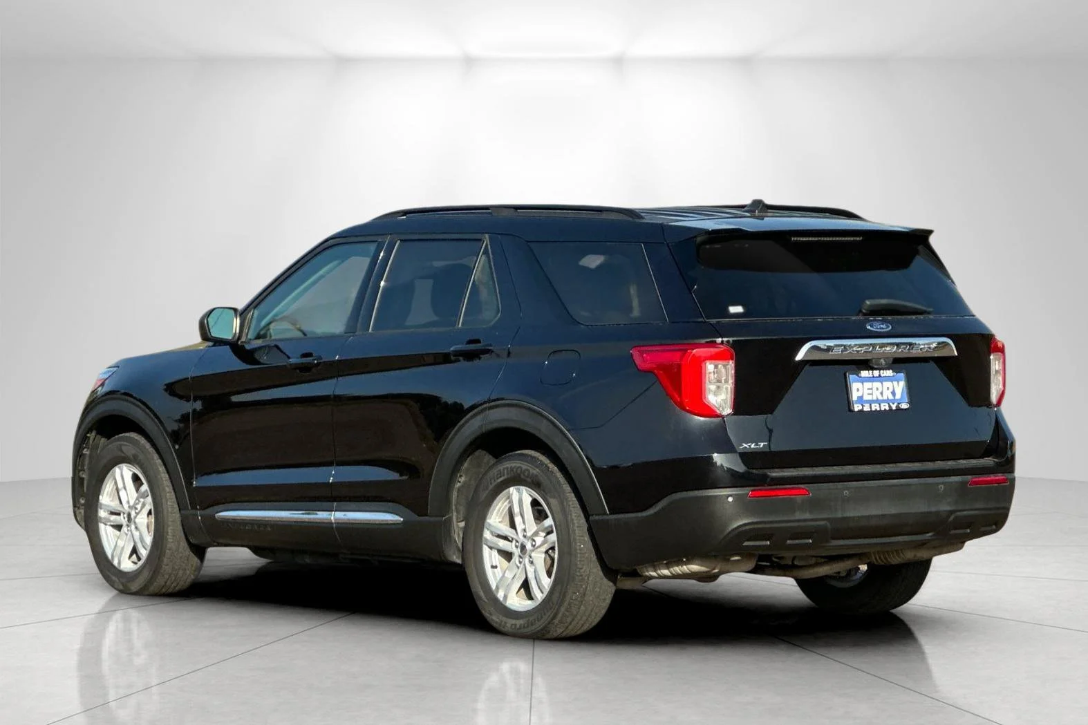 Used 2022 Black Metallic Ford XLT image 5