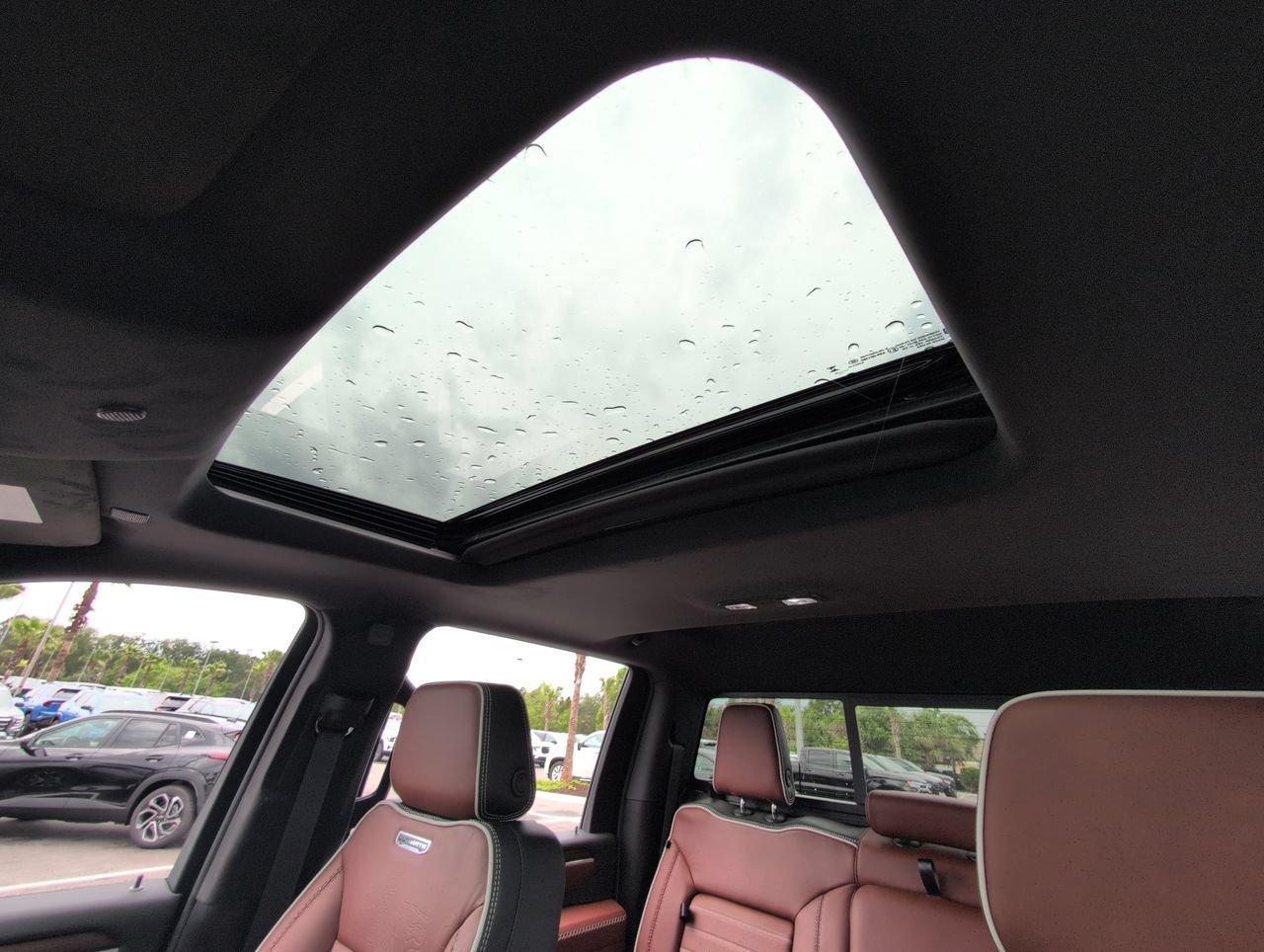 New 2026 Glacier White Tricoat GMC Denali Ultimate image 19