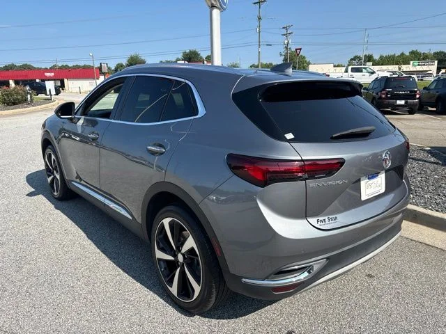 Used 2021  Buick Essence image 6