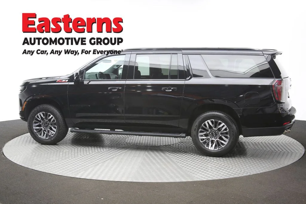 Used 2025 Black Chevrolet Z71 image 66