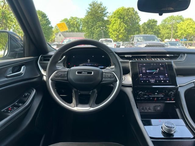 2024 Jeep Grand Cherokee Altitude - Photo 19
