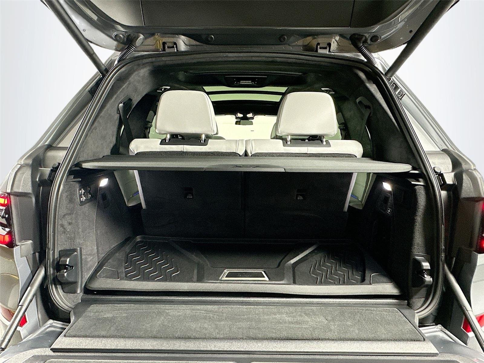 2026 BMW X7 40i - Photo 29