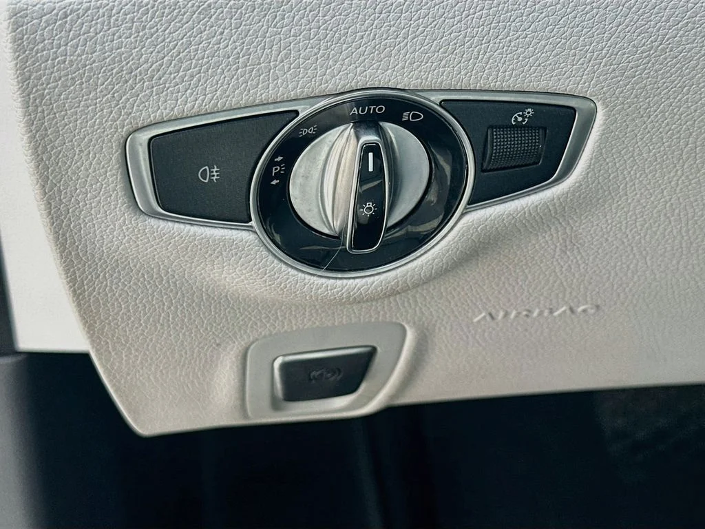Certified Used 2022 Polar White Mercedes-Benz E 350 image 10