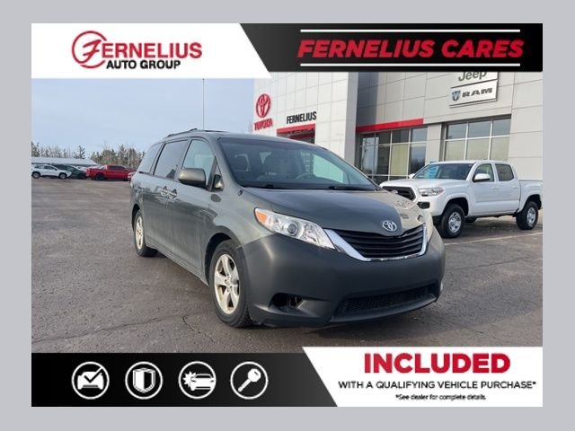 2012 Toyota Sienna LE