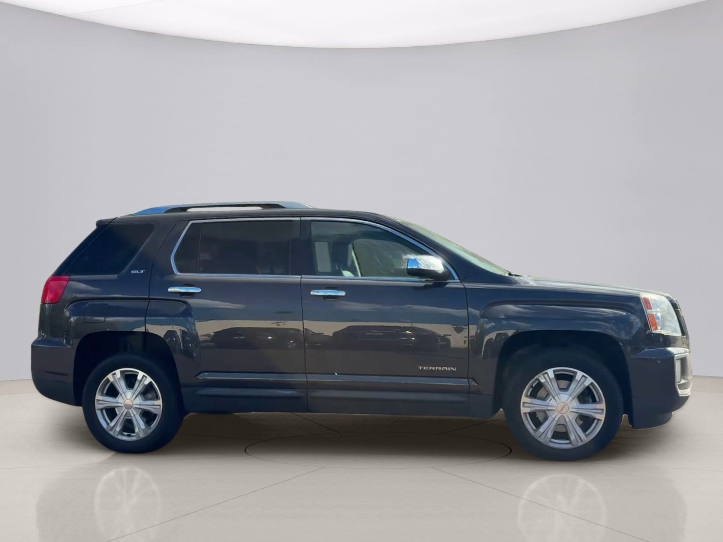 Used 2016 Gray Gmc SLT image 6