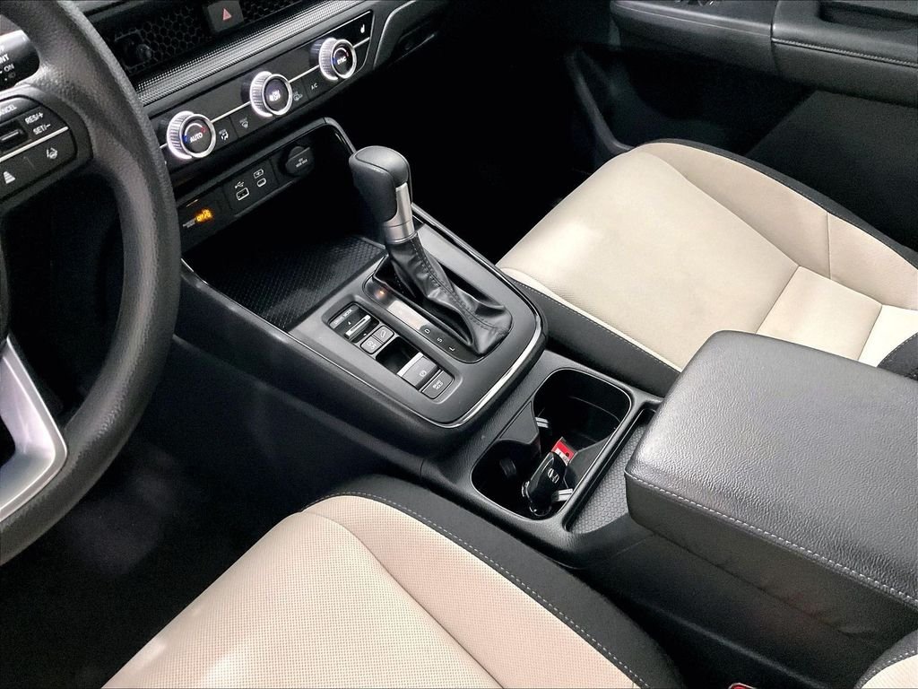 Used 2024 Platinum White Honda EX image 20