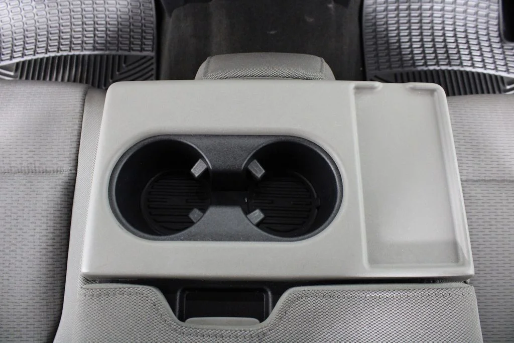 Used 2020 Blue Ford XLT image 26