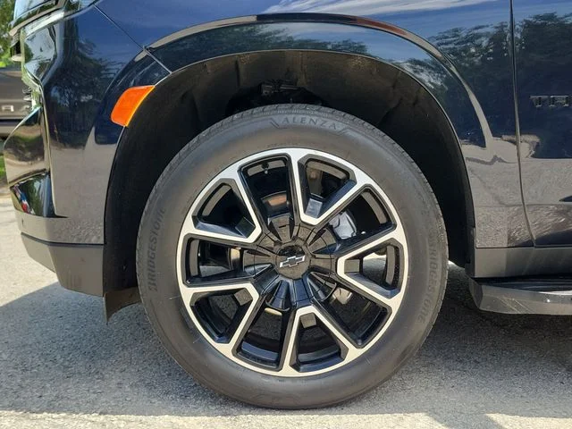 Used 2023 Midnight Blue Metallic Chevrolet RST image 5