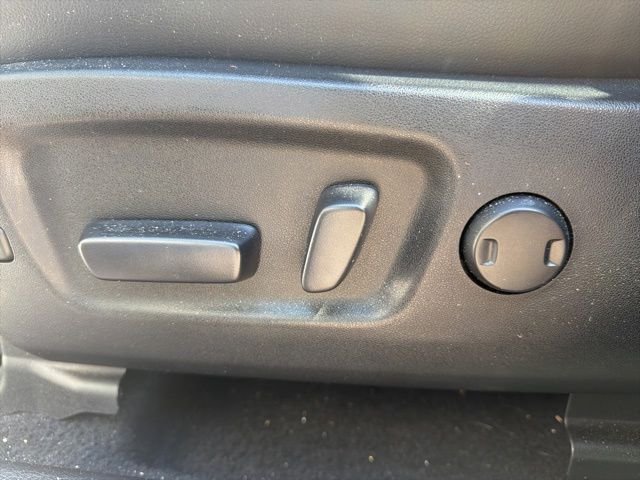 Used 2019 Silver Toyota Limited image 11