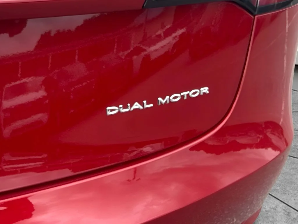 Used 2022 Red Tesla Long Range image 21
