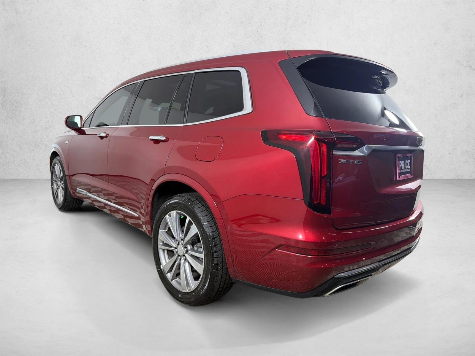 Used 2020 Red Horizon Tintcoat Cadillac FWD Premium Luxury image 7