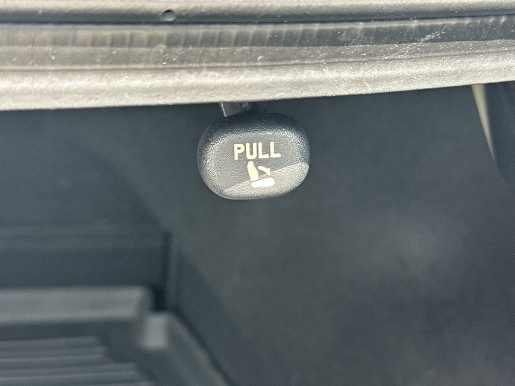 Used 2013 Ebony Black Kia LX image 30