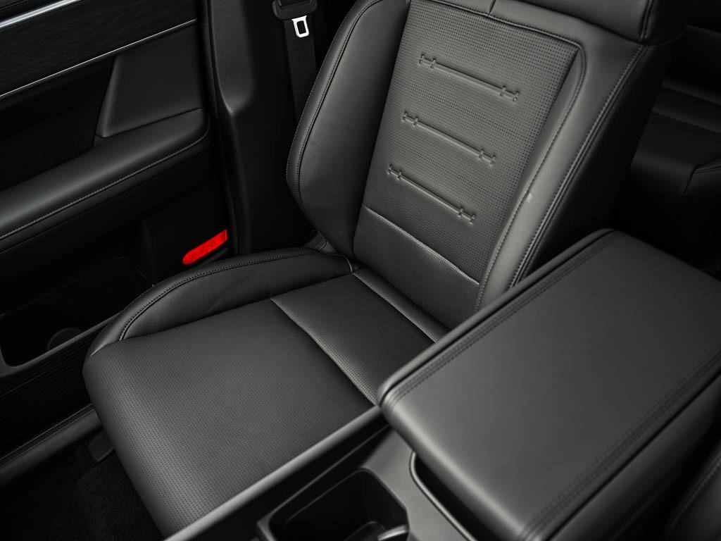New 2026 Serenity White Hyundai Limited 6P AWD image 54