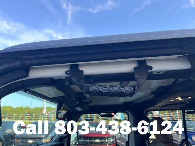 Used 2023 White Jeep Rubicon image 10