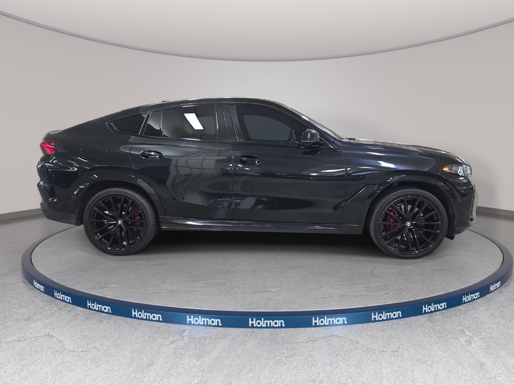 Certified Used 2024 Black Sapphire Metallic BMW xDrive40i image 4