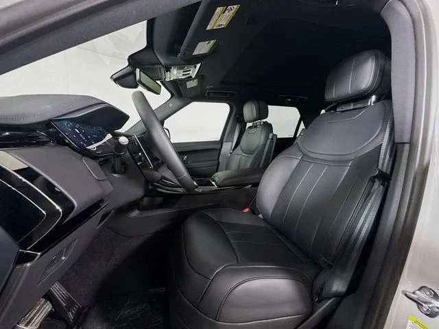 New 2026 Borasco Grey Metallic Land Rover Dynamic SE image 11