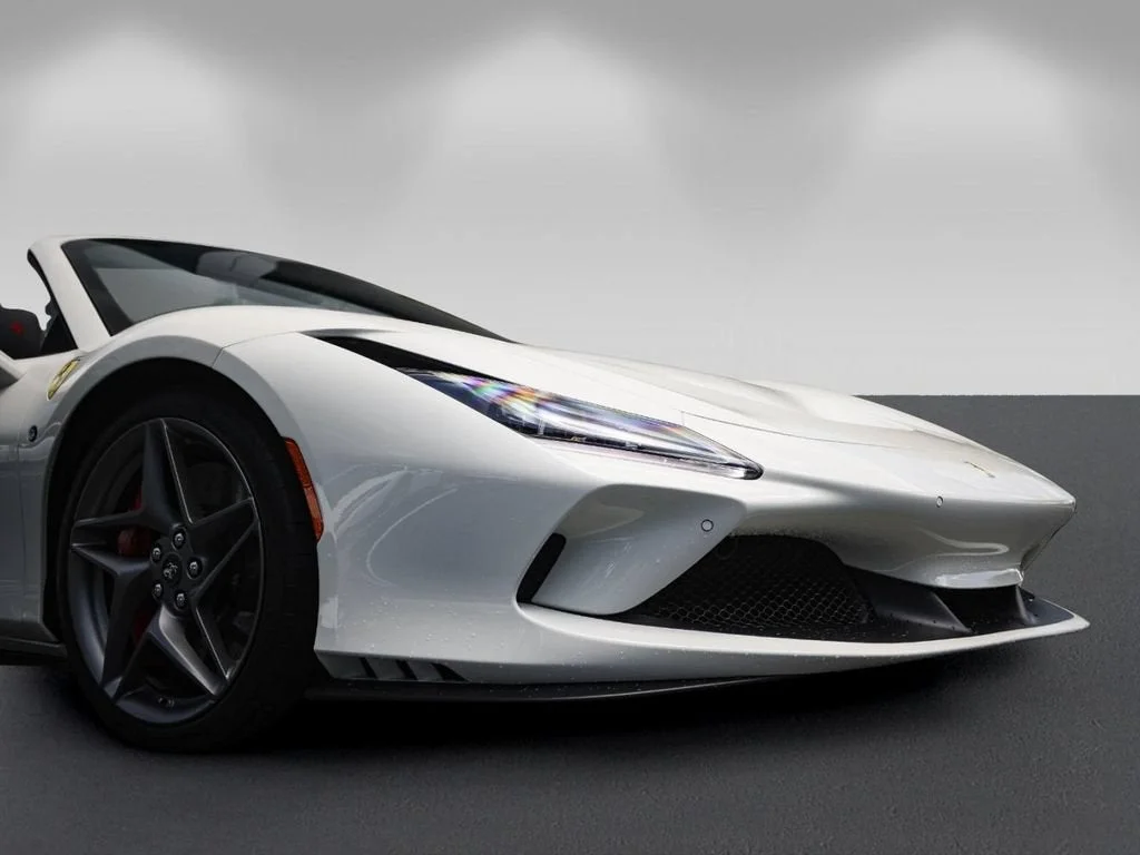 Used 2021 Bianco Avus Ferrari Base image 11