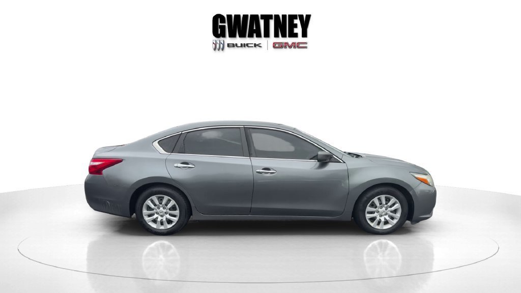 Used 2016 Nissan Altima S with VIN 1N4AL3AP0GN366777 for sale in North Little Rock, AR