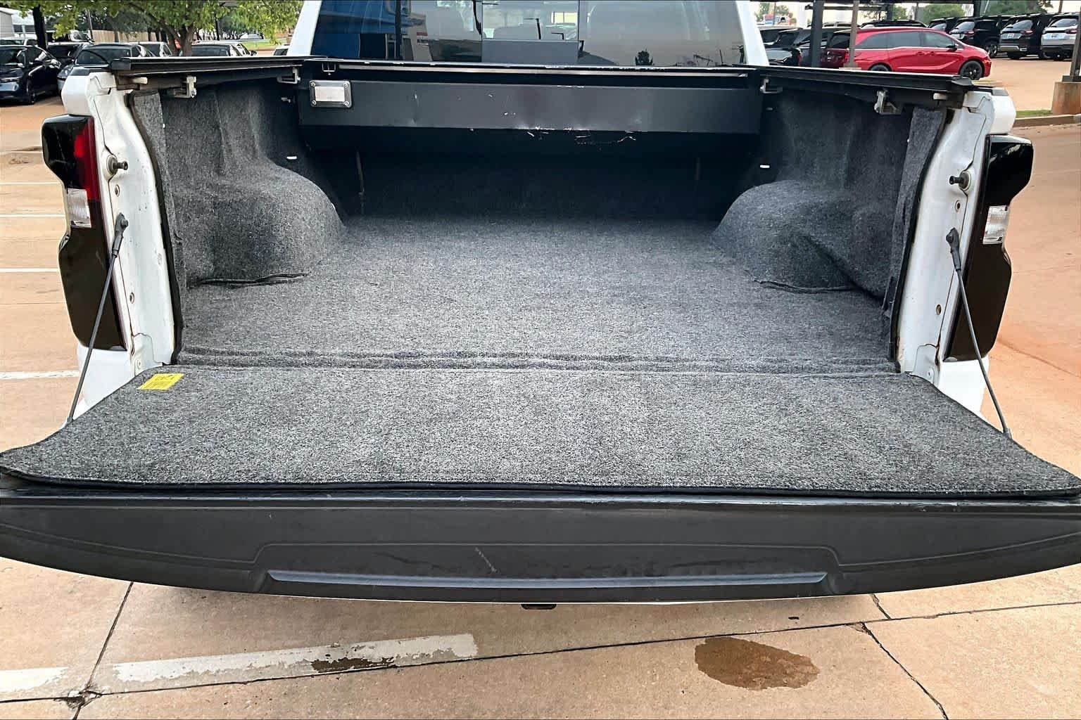 Used 2019 Summit White Chevrolet RST image 31