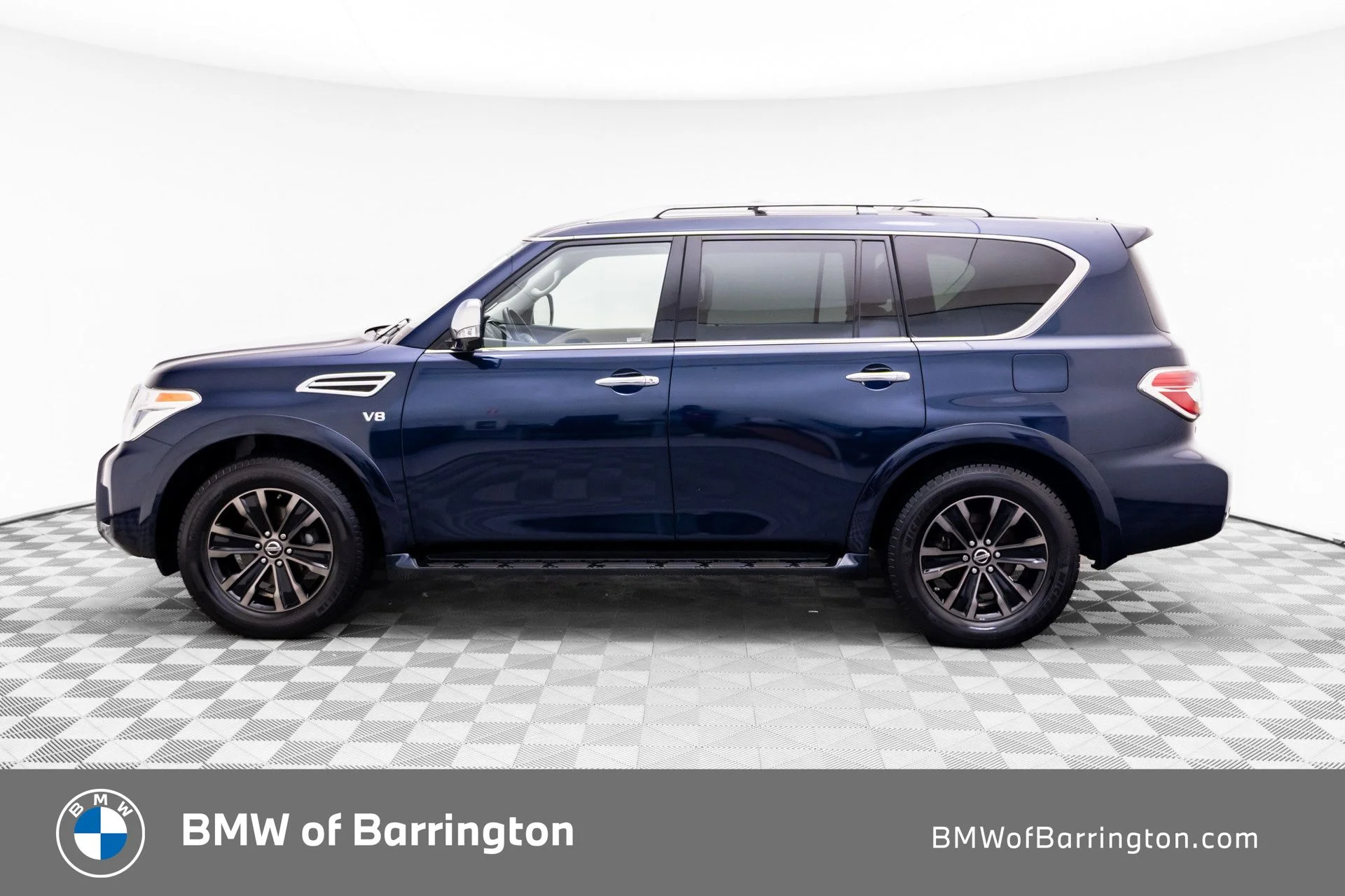Used 2019 Blue Nissan Platinum image 2