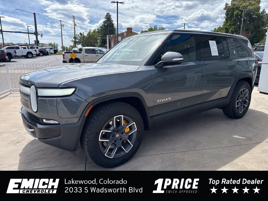 2023 Rivian R1S